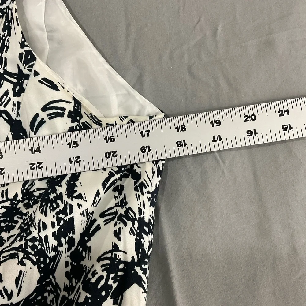 Calvin Klein A-Line Midi Dress Womens 8 Black White Abstract‎ Sleeveless Lined